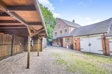 Court Farm Lane, Branston, Burton-on-Trent, Staffordshire, DE14