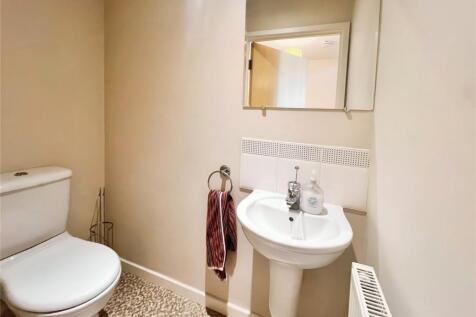 Cloakroom WC