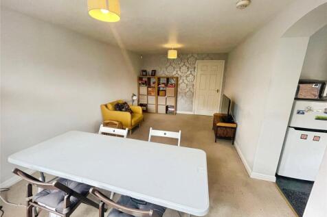 Dining/Lounge