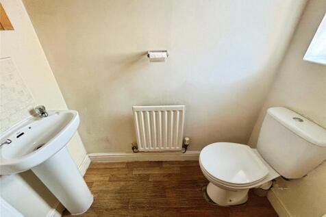 Cloakroom/Wc