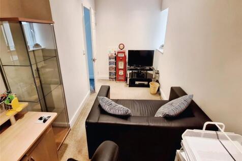 Family Room/Study