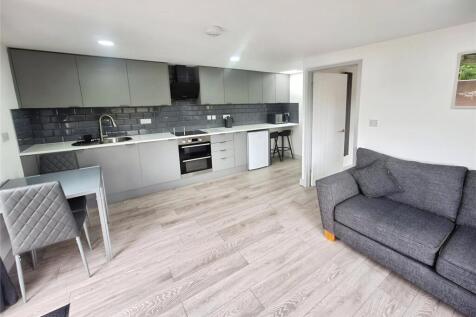 Lounge/Kitchen