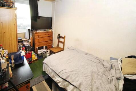 Bed 3