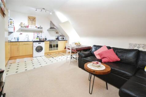 Kitchen/Reception