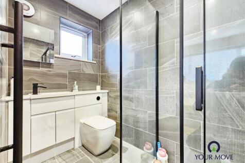 Ensuite Bed 4