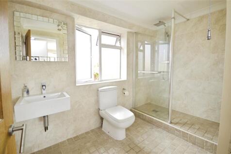 En-Suite Shower W.C.