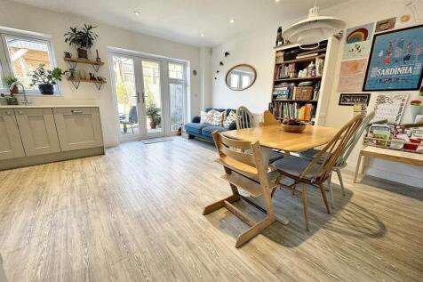 Kitchen Lounge Diner