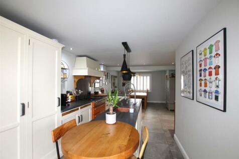 Kitchen to Dining.JPG