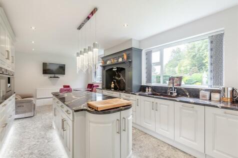 8573874-interior14.jpg
