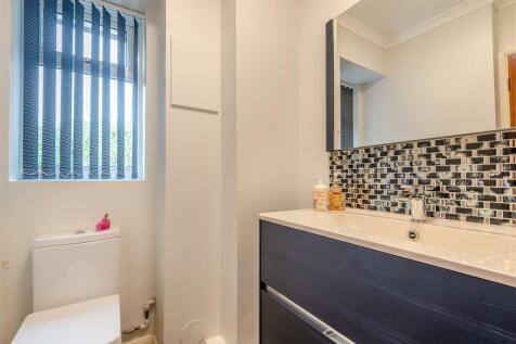 8573874-interior29.jpg