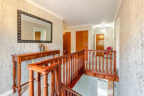 8573874-interior31.jpg