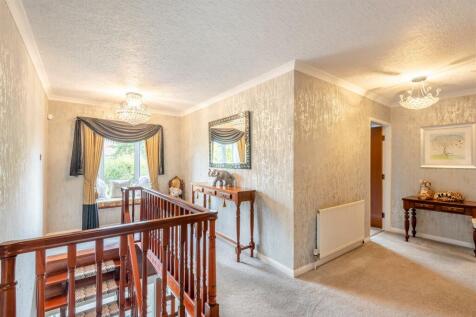 8573874-interior32.jpg