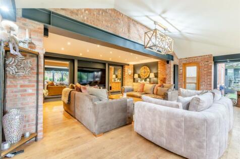 8627183-interior12.jpg