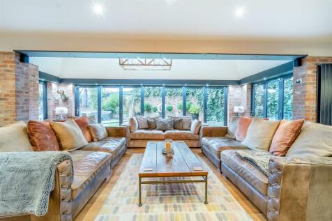 8627183-interior15.jpg