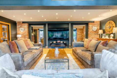 8627183-interior11.jpg