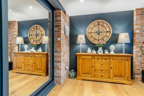 8627183-interior13.jpg