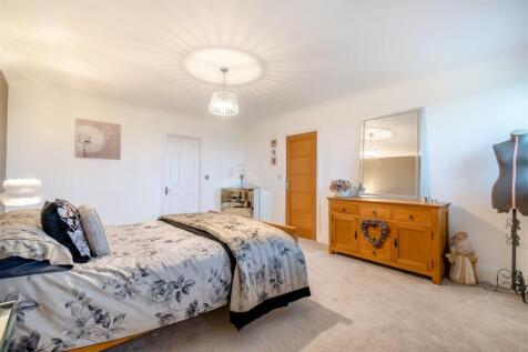 8627183-interior41.jpg