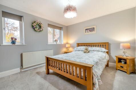 8627183-interior45.jpg
