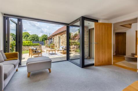 8604544-interior01.jpg