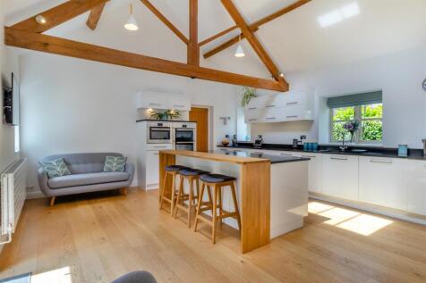 8604544-interior34.jpg