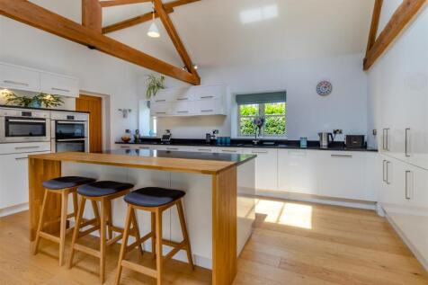 8604544-interior35.jpg