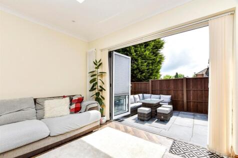 External Lifestyle Photograph