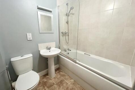 Bathroom.jpeg