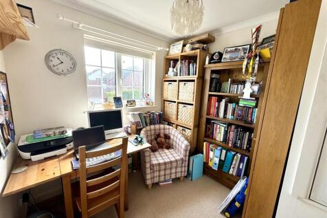 BEDROOM 3