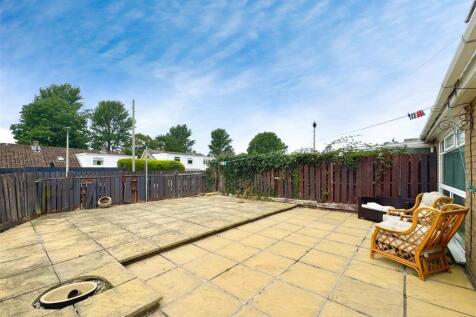 882f048e-Photo 2007-08-2025 2C 2010 2016 2024.jpg