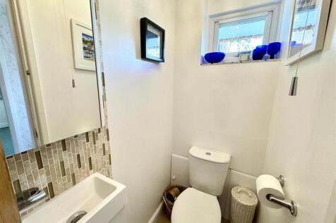 CLOAKROOM/WC
