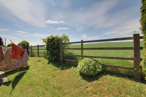 COMMUNAL CLOTHES AIRER