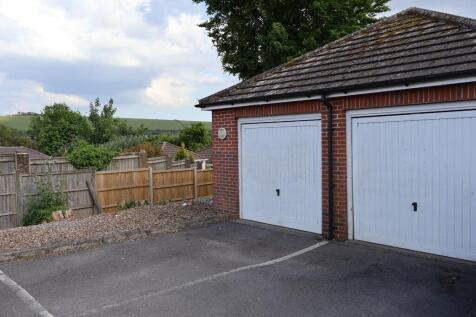 GARAGE AND VIEW