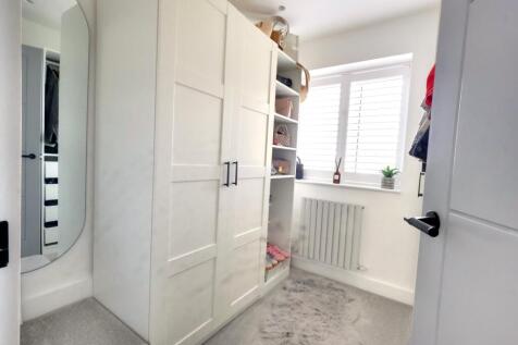 BEDROOM FOUR/DRESSING ROOM