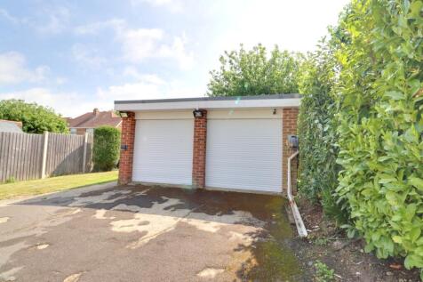 DOUBLE GARAGE