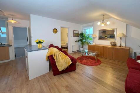 Lounge/Diner/Kitchen