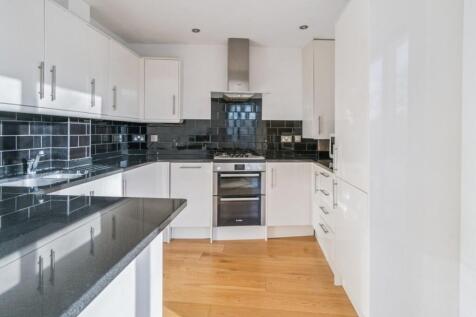 Lounge/Dining Room/Kitchen