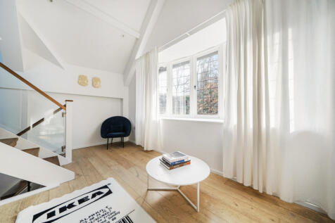 1376412-8-691c78b...