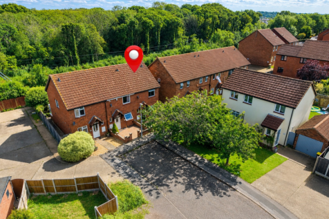 Hockley, SS5 - property photo