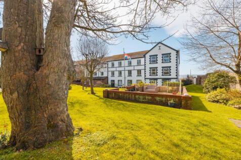 Deeside Court-51.jpg