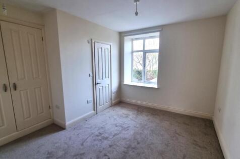 Fore Street, Redruth, TR15 photo 4