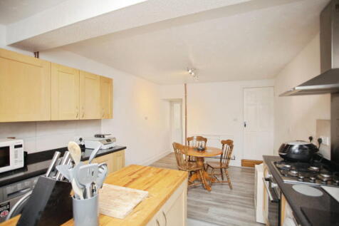 Nuneaton, CV10 - property photo