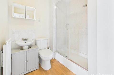 En-Suite to Bedroom One