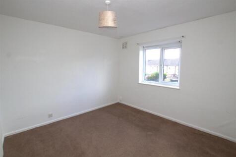 74 Hershall Master Bedroom.jpg