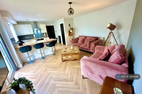 Opening Plan Living And Kitchen Area