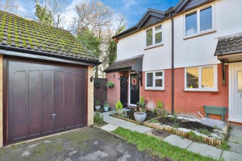 Bournemouth, BH9 - property photo