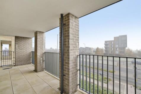 321 Osprey Drive, Second Floor, Trumpington - 1Ept