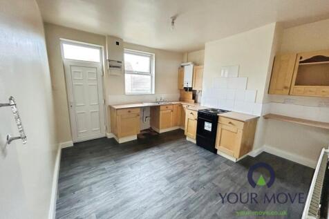 Commercial Street, Barnsley, South Yorkshire, S70 photo 4