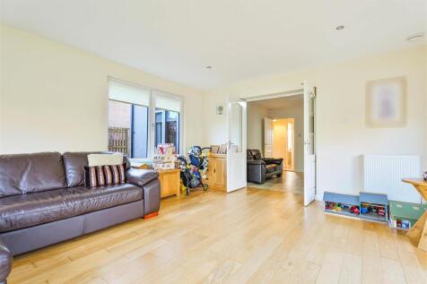 12- Sitting Room.jpg