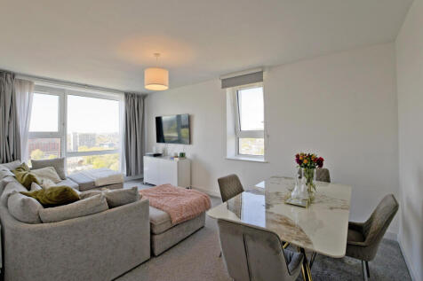 3 bed flat for sale Fellows Road, London NW3