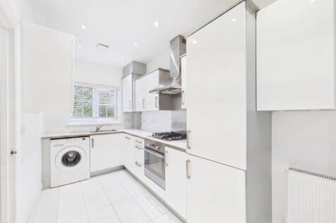 Kitchen / Breakfast Room